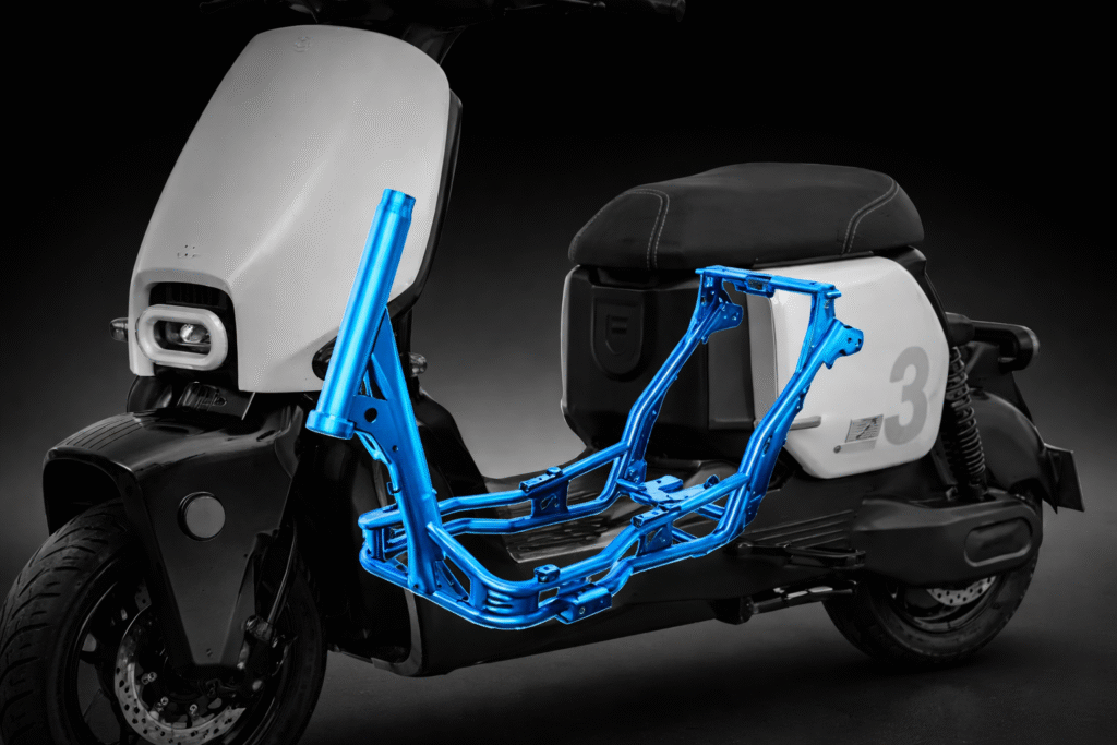 ZEEHO EZ3 electric scooter chassis frame highlighted in blue with exposed structure in horizontal technical design view
